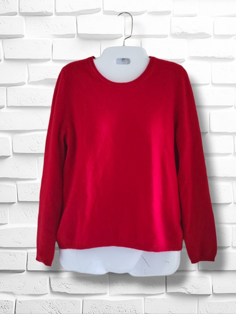 Charter Club Luxury | Y2K Classic Red 100% Cashmere Sweater (SIZE M)